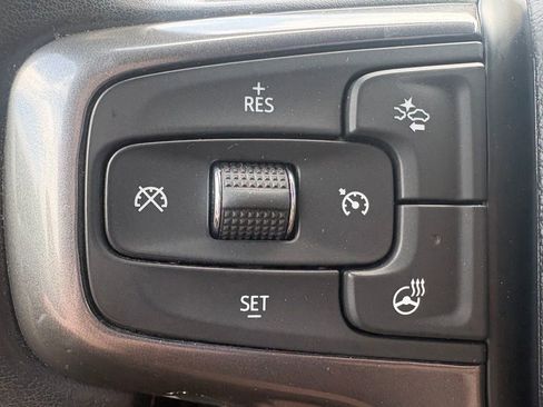 Used 2024 Chevrolet Silverado 2500 High Country w/ Technology Package AWD/4WD image 6