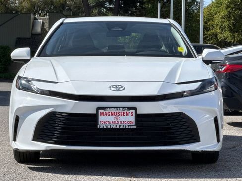 Certified 2025 Toyota Camry LE image 8