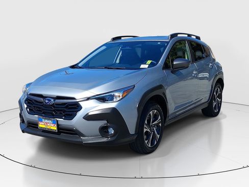 Certified 2024 Subaru Crosstrek 2.0i Premium image 3