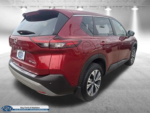 Used 2023 Nissan Rogue SV AWD/4WD image 8