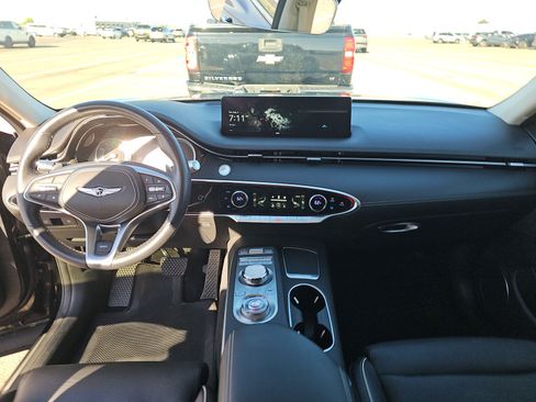 Used 2025 Genesis Electrified GV70 AWD/4WD image 12