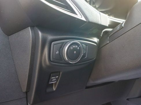 Used 2016 Lincoln MKX Premiere image 19