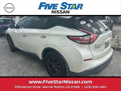 Used 2018 Nissan Murano SV w/ Premium Package FWD image 4