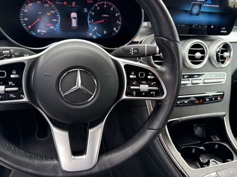 Used 2022 Mercedes-Benz GLC 300 4MATIC image 30