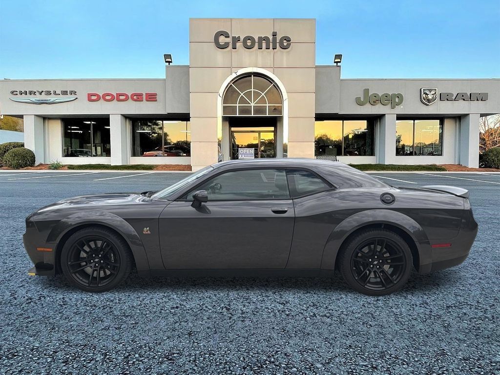 Used 2023 Dodge Challenger R/T Scat Pack RWD image 6