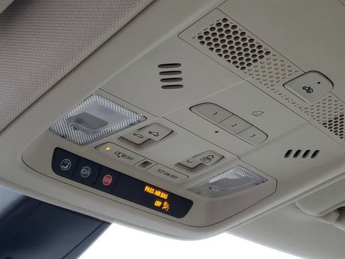 Used 2024 Cadillac XT5 Premium Luxury image 21