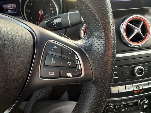Used 2019 Mercedes-Benz GLA 250 4MATIC image 24