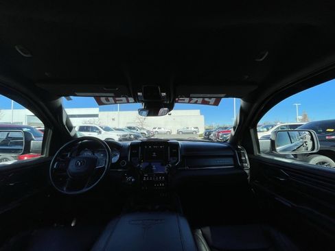 Used 2022 RAM 1500 Limited w/ Body-Colour Bumper Group image 25
