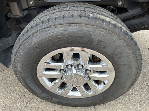 Used 2018 Chevrolet Silverado 3500 High Country w/ Duramax Plus Package AWD/4WD image 17