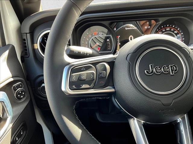 New 2027 Jeep Wrangler Unlimited Sahara AWD/4WD image 16