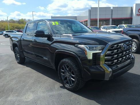 Used 2023 Toyota Tundra Platinum AWD/4WD image 1