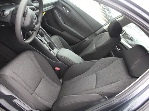 New 2025 Honda Accord LX image 5