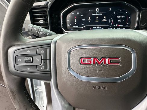 Used 2024 GMC Sierra 2500 SLT w/ SLT Premium Package image 26