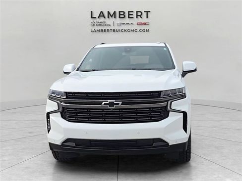 Used 2022 Chevrolet Suburban RST w/ Luxury Package AWD/4WD image 8