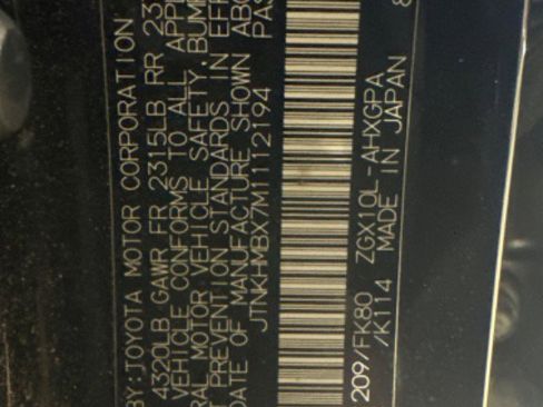 Certified 2021 Toyota C-HR XLE image 11