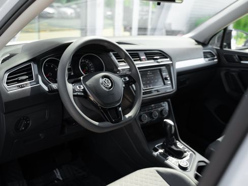Used 2018 Volkswagen Tiguan S AWD/4WD image 10