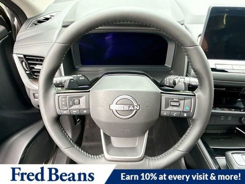 New 2026 Nissan Rogue Platinum image 7