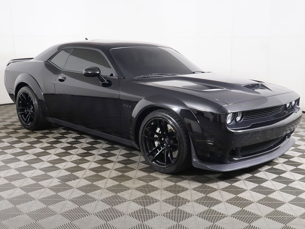 Used 2019 Dodge Challenger R/T Scat Pack w/ Widebody Package RWD image 2