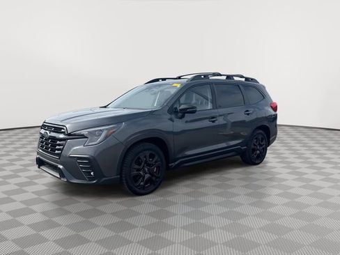 Used 2023 Subaru Ascent Onyx Edition AWD/4WD image 6
