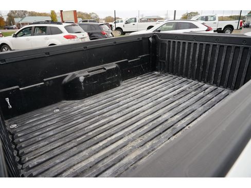 Used 2024 Toyota Tacoma SR image 28