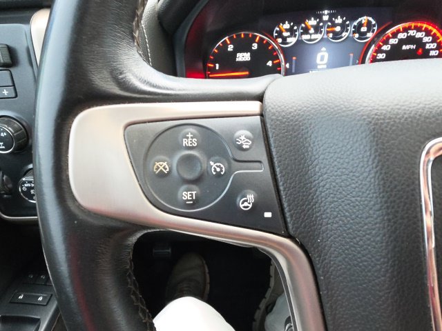 Used 2015 GMC Sierra 2500 Denali w/ Duramax Plus Package AWD/4WD image 20