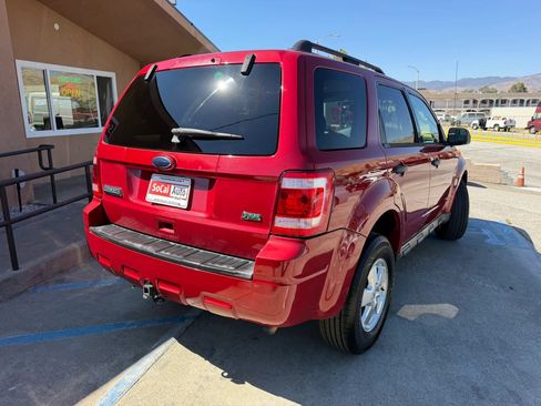 Used 2011 Ford Escape XLT w/ 201A Rapid Spec Order Code AWD/4WD image 3