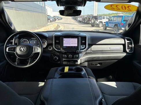 Used 2022 RAM 1500 Big Horn AWD/4WD image 14