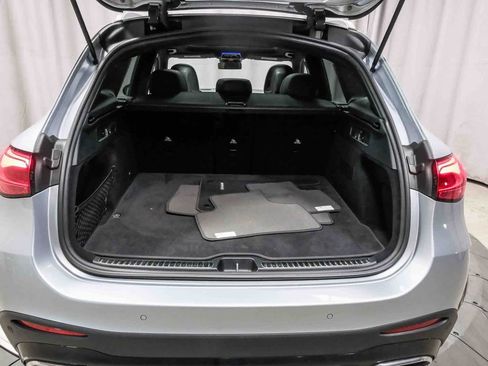 Used 2023 Mercedes-Benz GLC 300 image 25