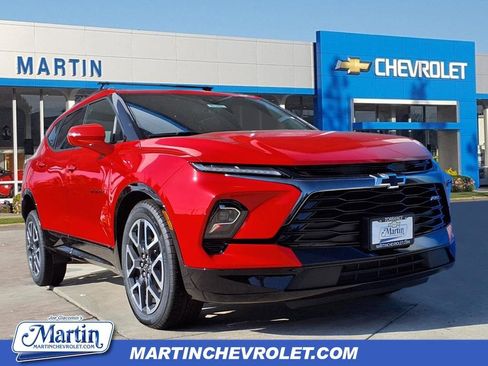 New 2025 Chevrolet Blazer RS w/ Enhanced Convenience Package image 1