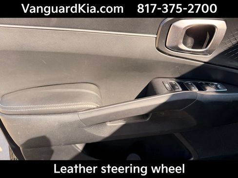 Used 2025 Kia Sorento S w/ Panoramic Sunroof Package FWD image 17