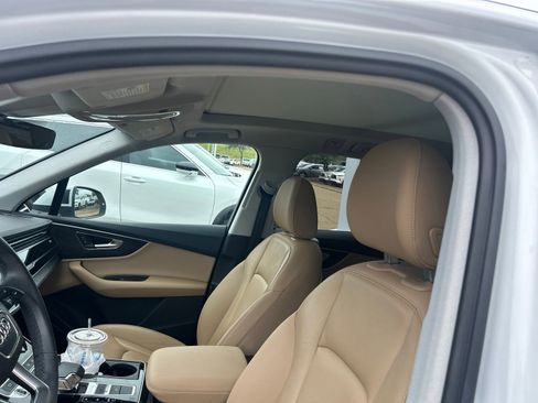Used 2021 Audi Q7 2.0T Premium w/ Convenience Package AWD/4WD image 16