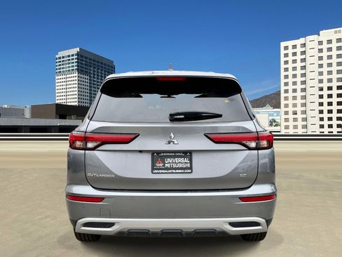 Used 2024 Mitsubishi Outlander FWD image 4