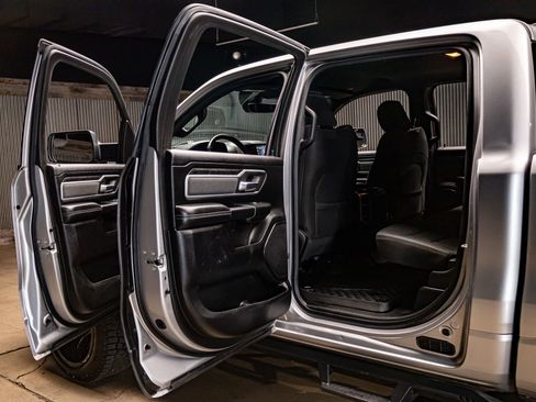 Used 2020 RAM 1500 Big Horn image 24