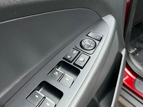 Used 2020 Hyundai Tucson Limited w/ Cargo Package image 10