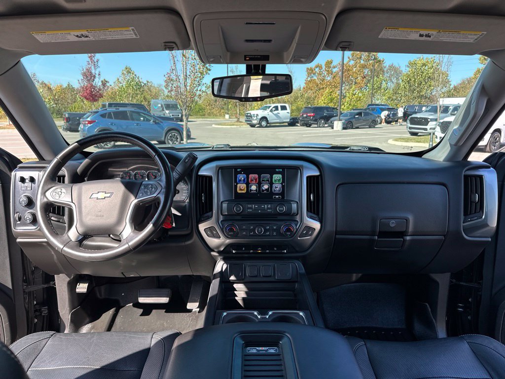 Used 2018 Chevrolet Silverado 1500 LT w/ All Star Edition AWD/4WD image 25
