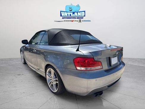 Used 2013 BMW 135i Convertible RWD image 16