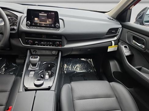 New 2026 Nissan Rogue Dark Armor AWD/4WD image 15