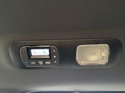 Used 2023 Honda Odyssey Sport image 23