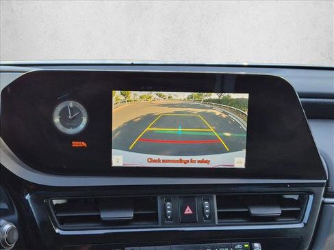 Used 2025 Lexus ES 300h w/ Premium Package FWD image 14