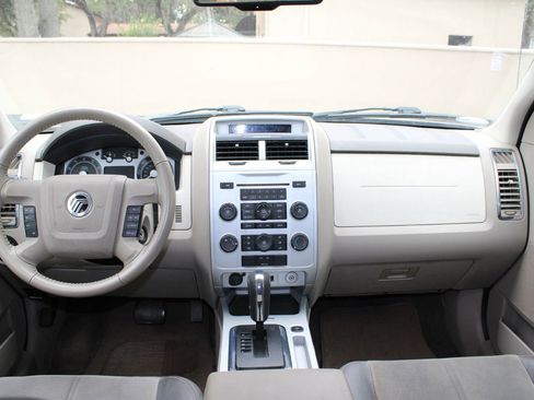 Used 2009 Mercury Mariner Premier FWD image 10