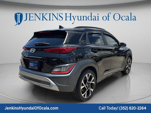 Certified 2022 Hyundai Kona Limited w/ Cargo Package FWD image 3