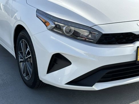Certified 2023 Kia Forte LXS w/ LXS Technology Package image 11
