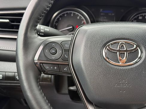 Used 2024 Toyota Camry SE FWD image 20