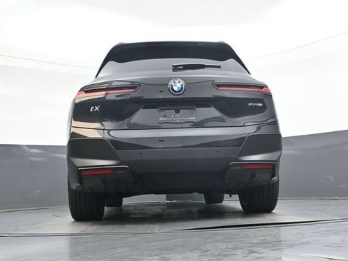 Used 2024 BMW iX xDrive50 AWD/4WD image 33