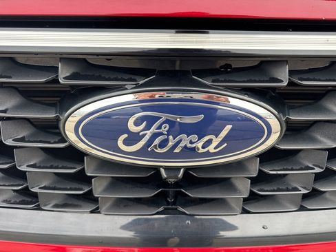 Certified 2023 Ford Escape Platinum AWD/4WD image 13