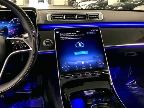 Certified 2023 Mercedes-Benz S 580 4MATIC Sedan image 6