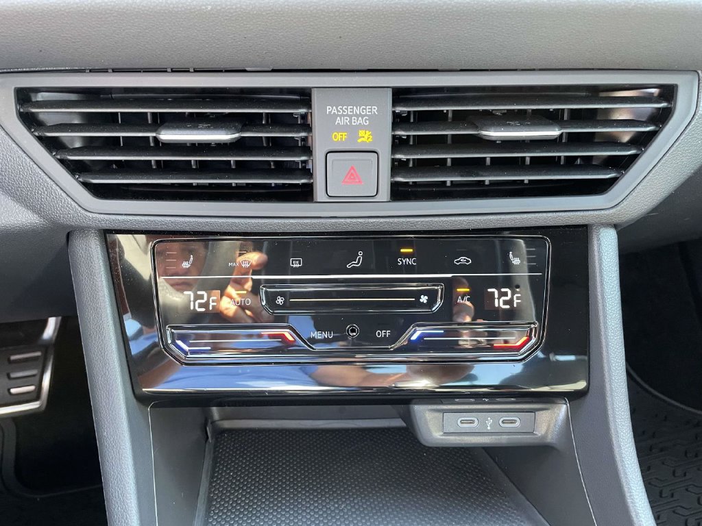 Certified 2026 Volkswagen Jetta Sport FWD image 29