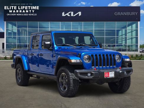 Used 2023 Jeep Gladiator Rubicon w/ Cold Weather Group AWD/4WD image 3