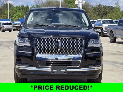 Used 2024 Lincoln Navigator L Black Label image 3