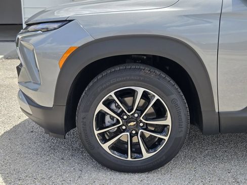 New 2026 Chevrolet TrailBlazer LT FWD image 9